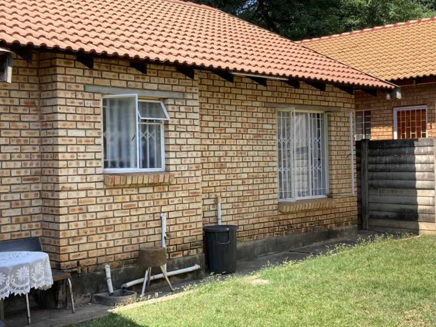 3 Bedroom Property for Sale in Oos Einde North West